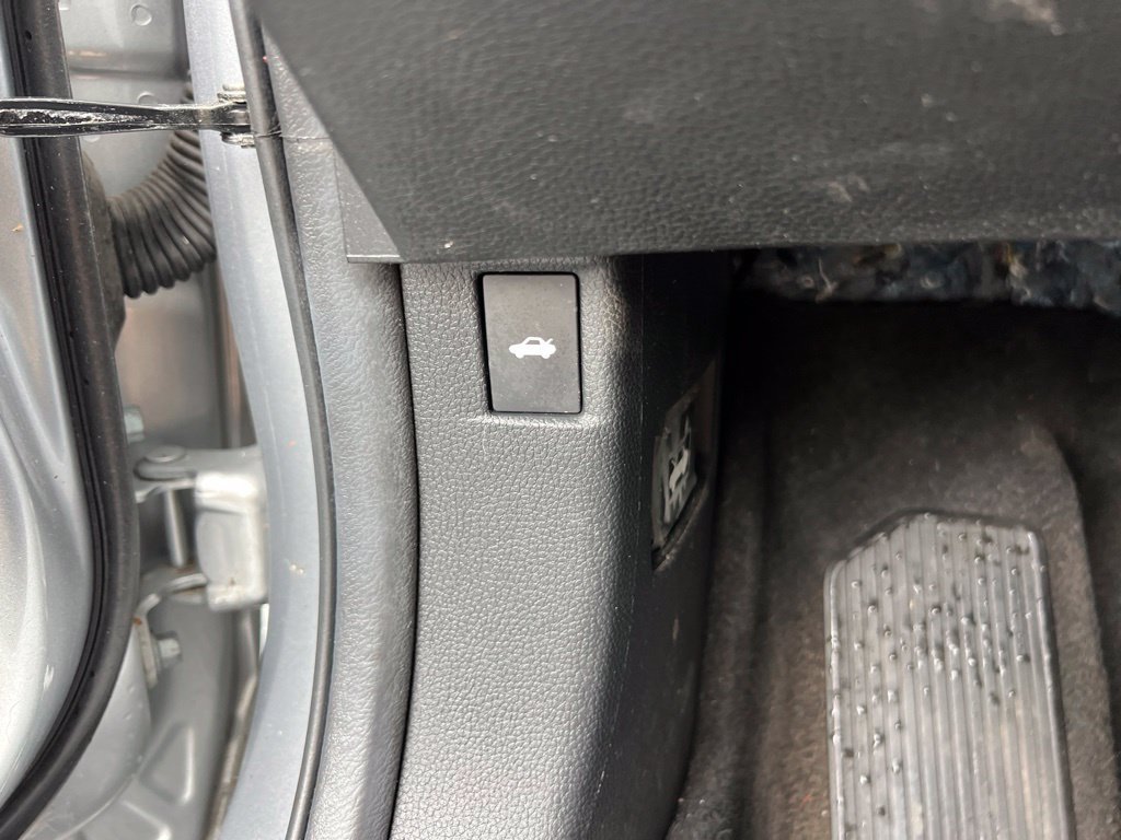 Used 2024 Honda Accord EX image 16