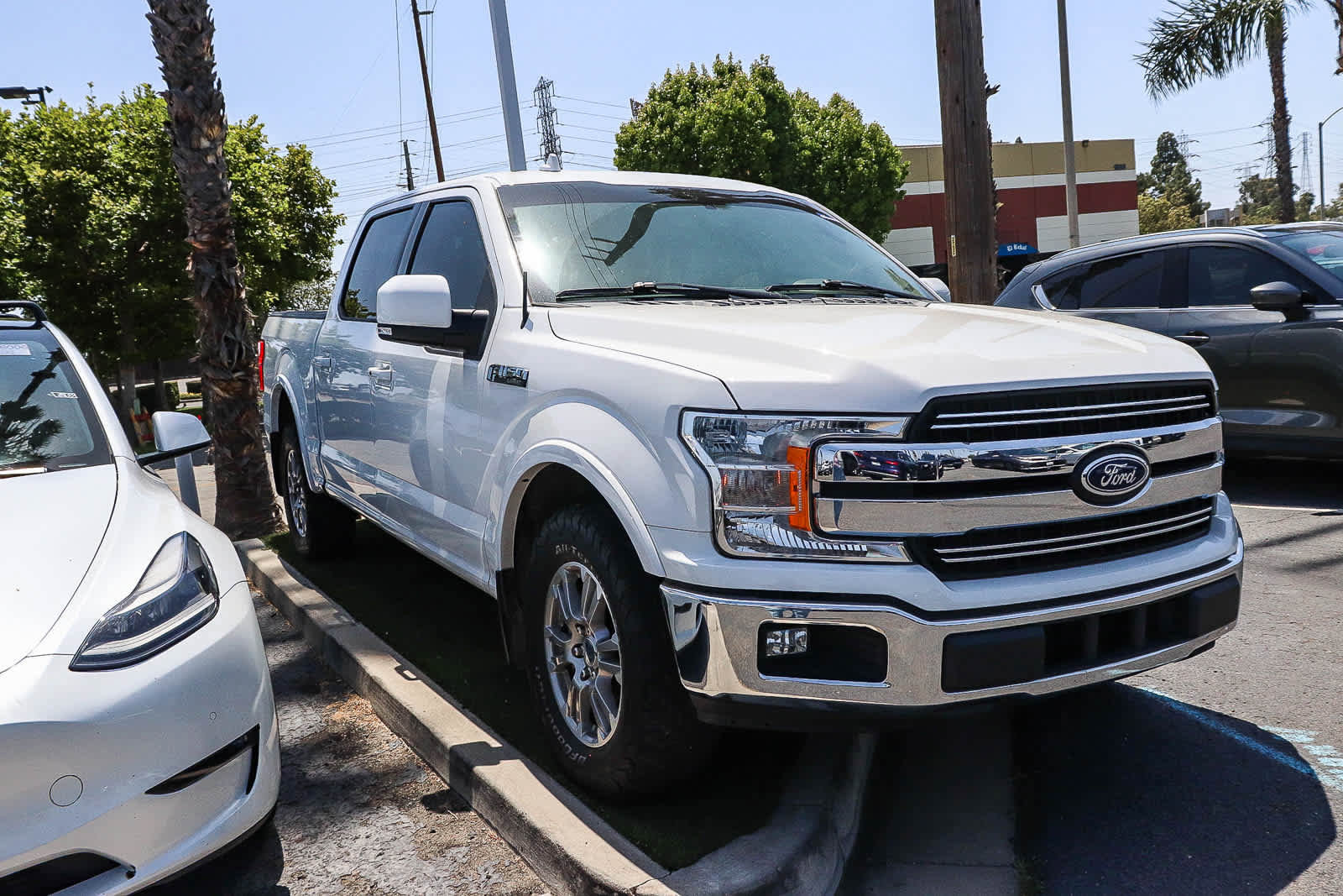 Used 2018 Ford F150 Lariat w/ Equipment Group 501A Mid RWD image 8