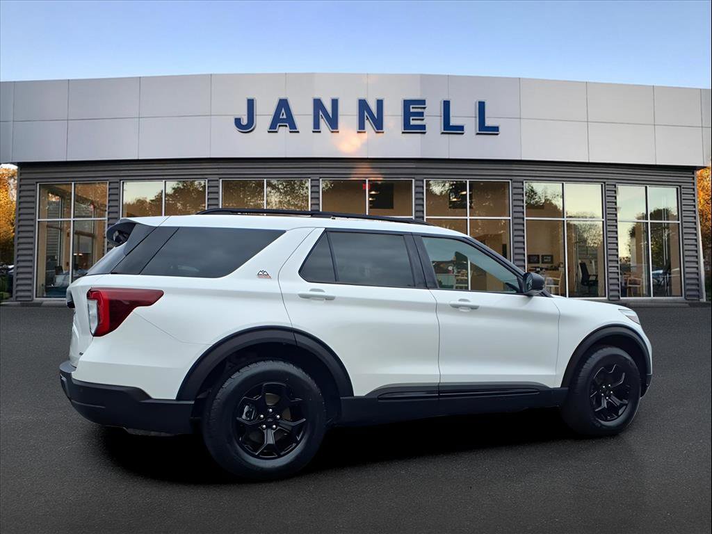 Used 2022 Ford Explorer Timberline image 10
