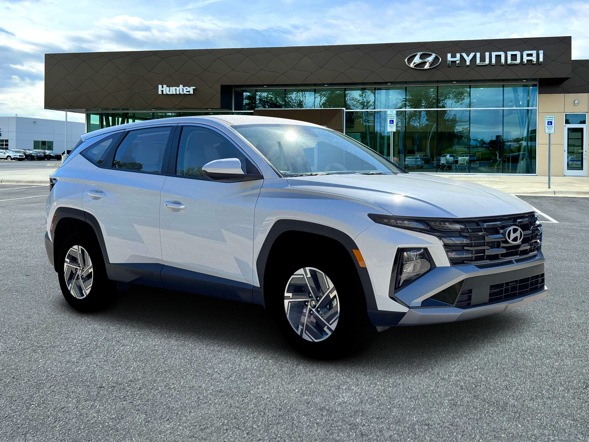 New 2026 Hyundai Tucson Blue SE AWD/4WD image 10