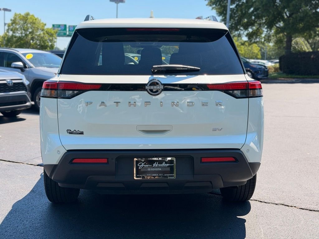 Used 2024 Nissan Pathfinder SV FWD image 13