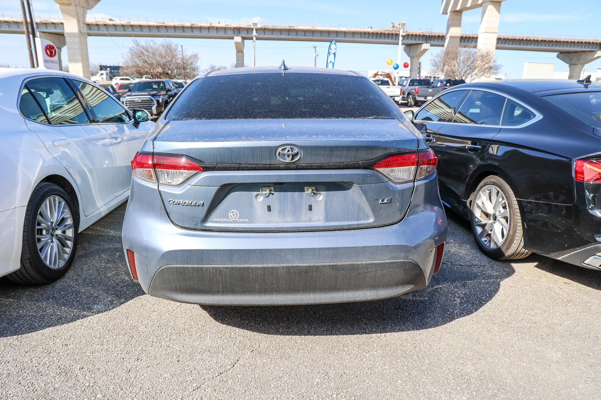 Used 2023 Toyota Corolla LE image 9