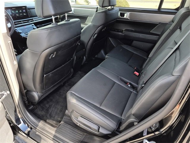 Used 2025 Hyundai Santa Fe SEL image 24