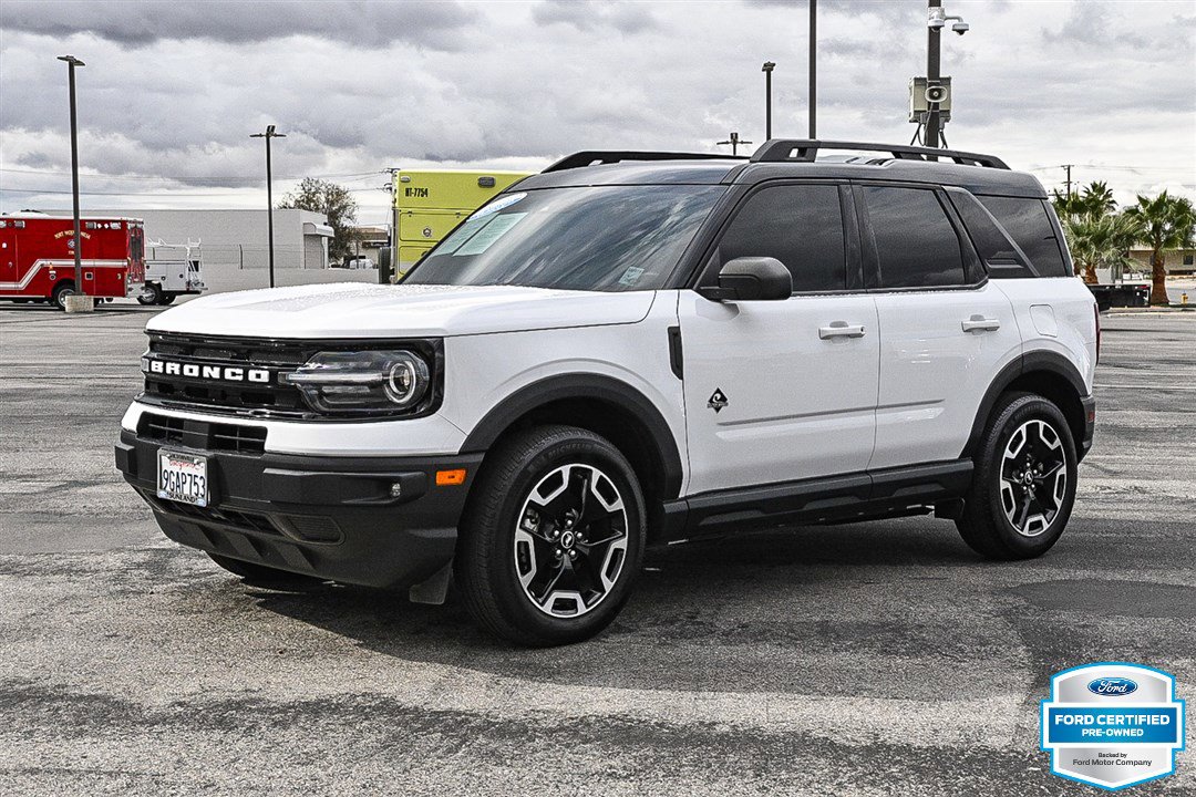 Certified 2023 Ford Bronco Sport Outer Banks w/ Tech Package image 3