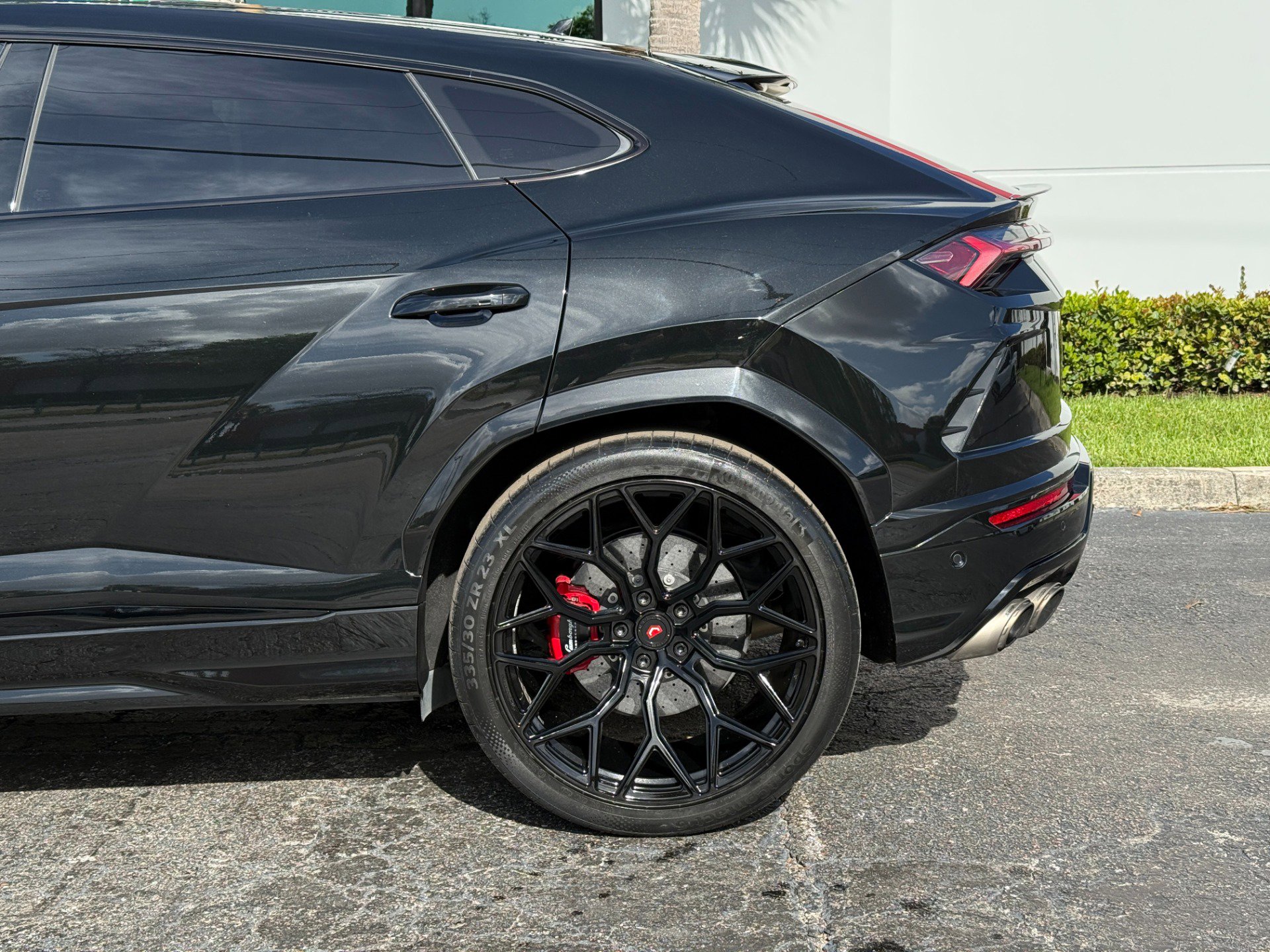 Used 2019 Lamborghini Urus image 10