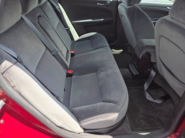 Used 2009 Chevrolet Impala LT FWD image 14