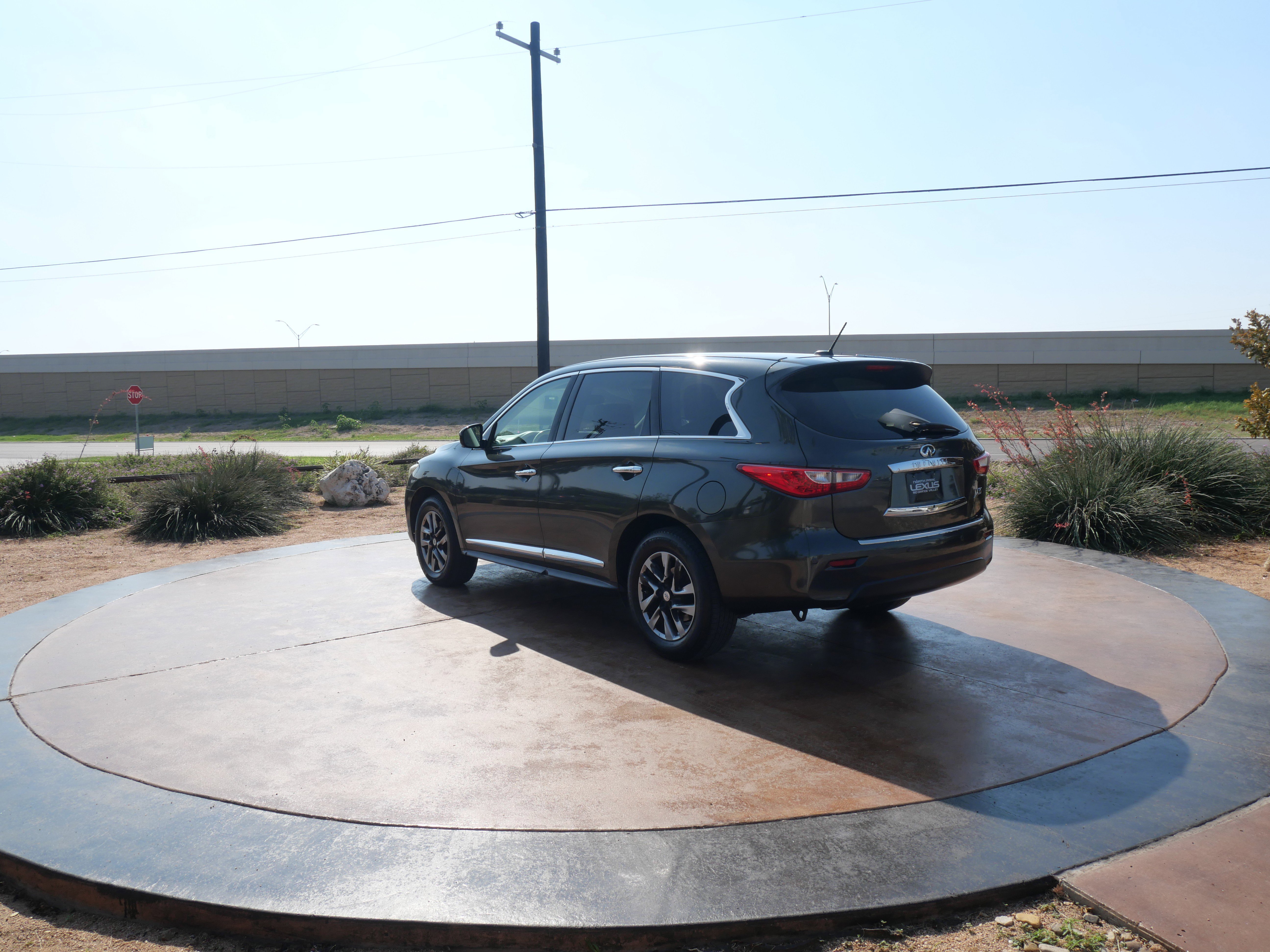 Used 2013 INFINITI JX35 AWD w/ Premium Pkg image 4