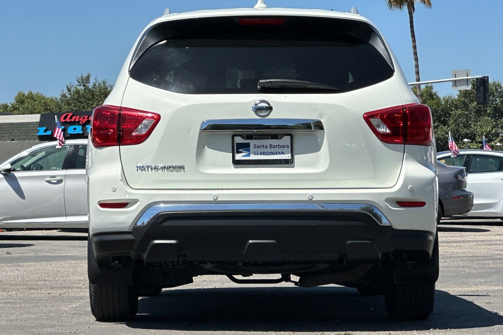 Used 2020 Nissan Pathfinder S FWD image 5