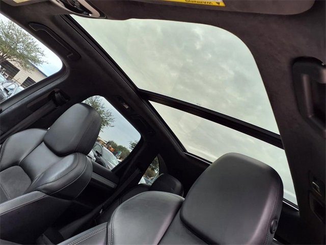 Used 2013 Porsche Cayenne GTS image 8