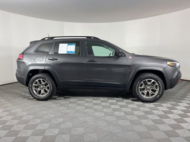 Used 2022 Jeep Cherokee Trailhawk w/ Comfort/Convenience Group AWD/4WD image 12