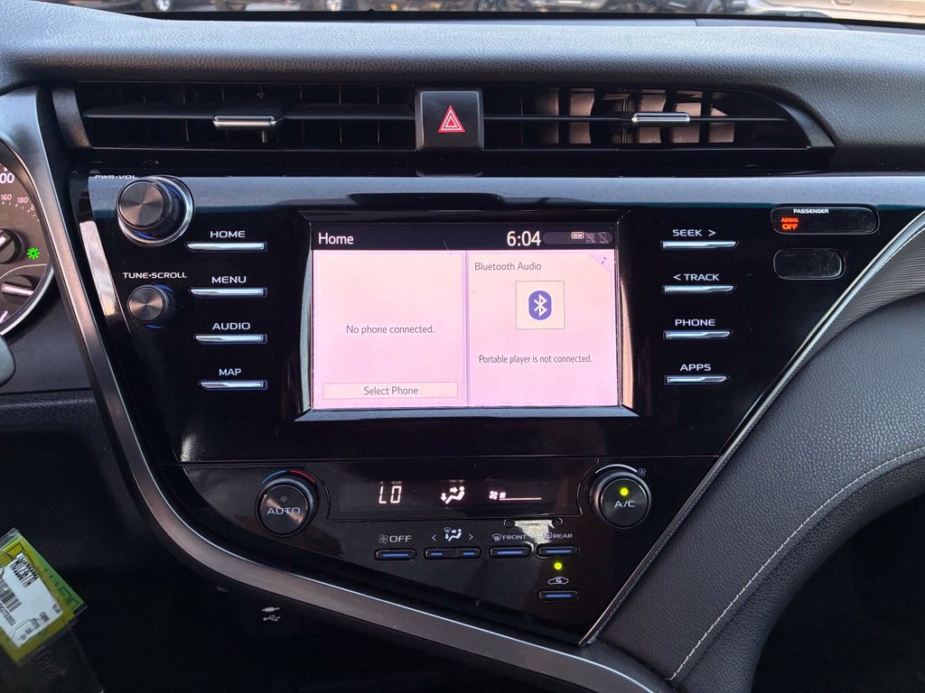 Used 2019 Toyota Camry SE FWD image 34