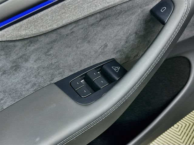 Used 2026 Tesla Model Y AWD image 17
