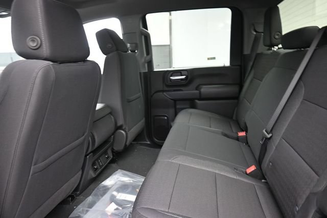 New 2026 Chevrolet Silverado 2500 Custom w/ Custom Value Package AWD/4WD image 9