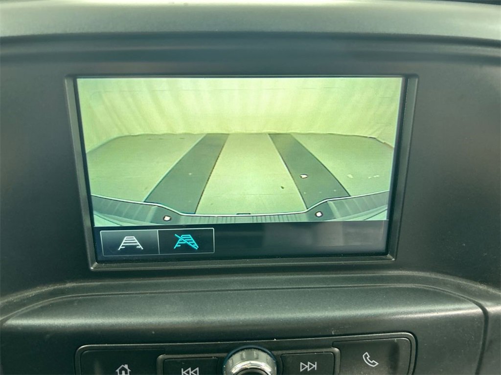 Used 2018 Chevrolet Silverado 1500 Custom w/ Custom Value Package image 15