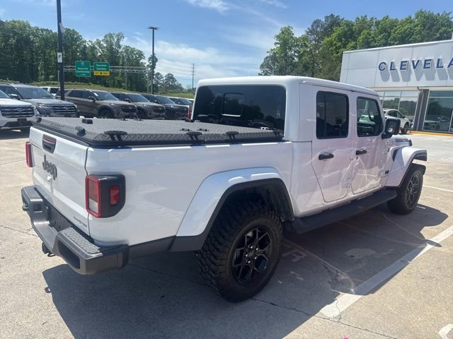 Used 2025 Jeep Gladiator Sport AWD/4WD image 7