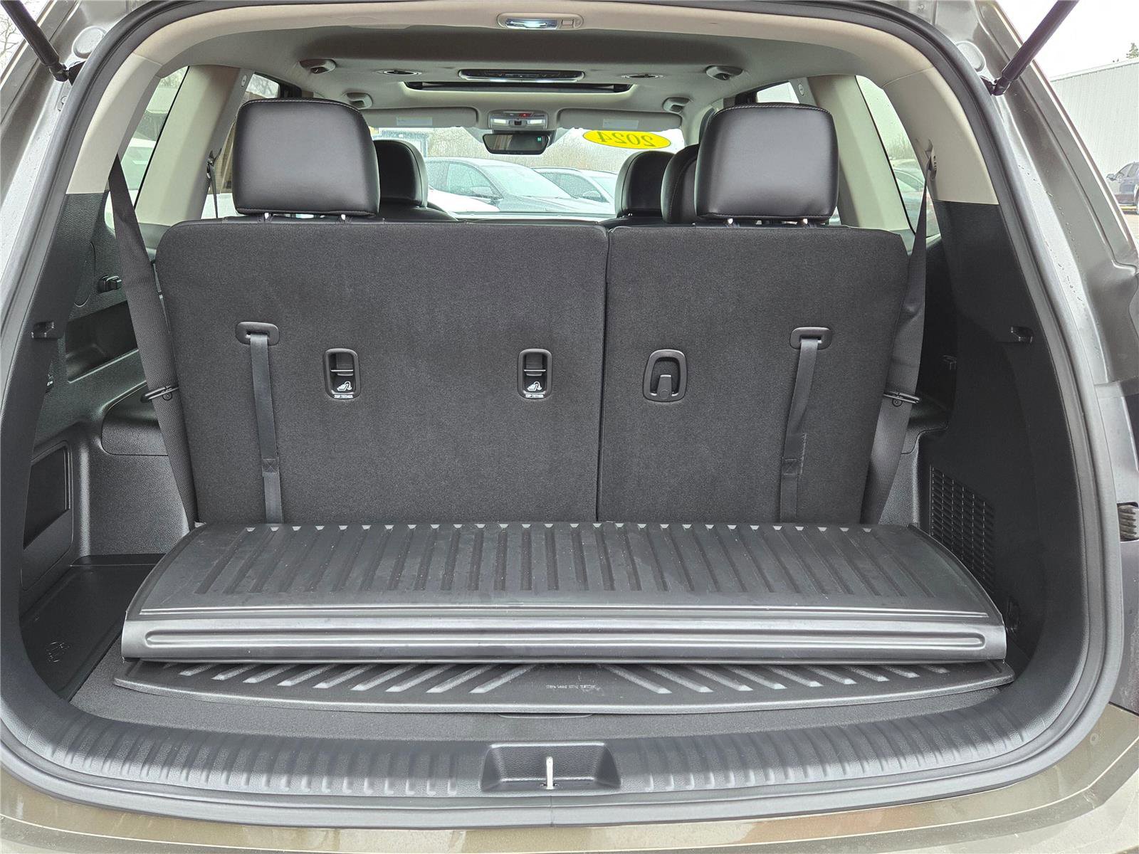 Used 2024 Kia Telluride S w/ S Sunroof Package image 15