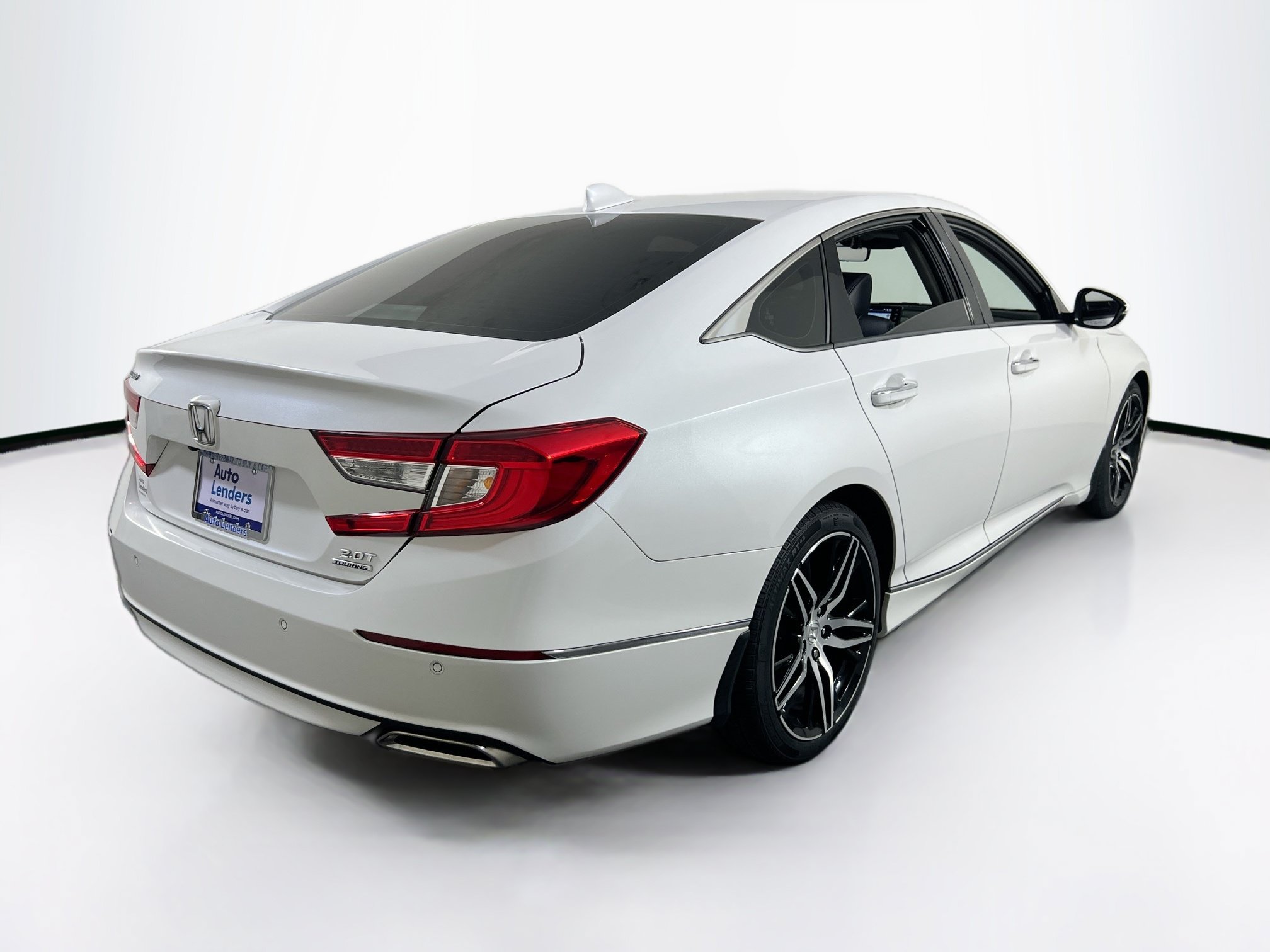 Used 2021 Honda Accord Touring image 5