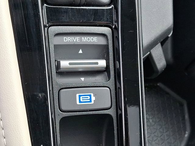 Used 2024 Honda Accord Touring image 27