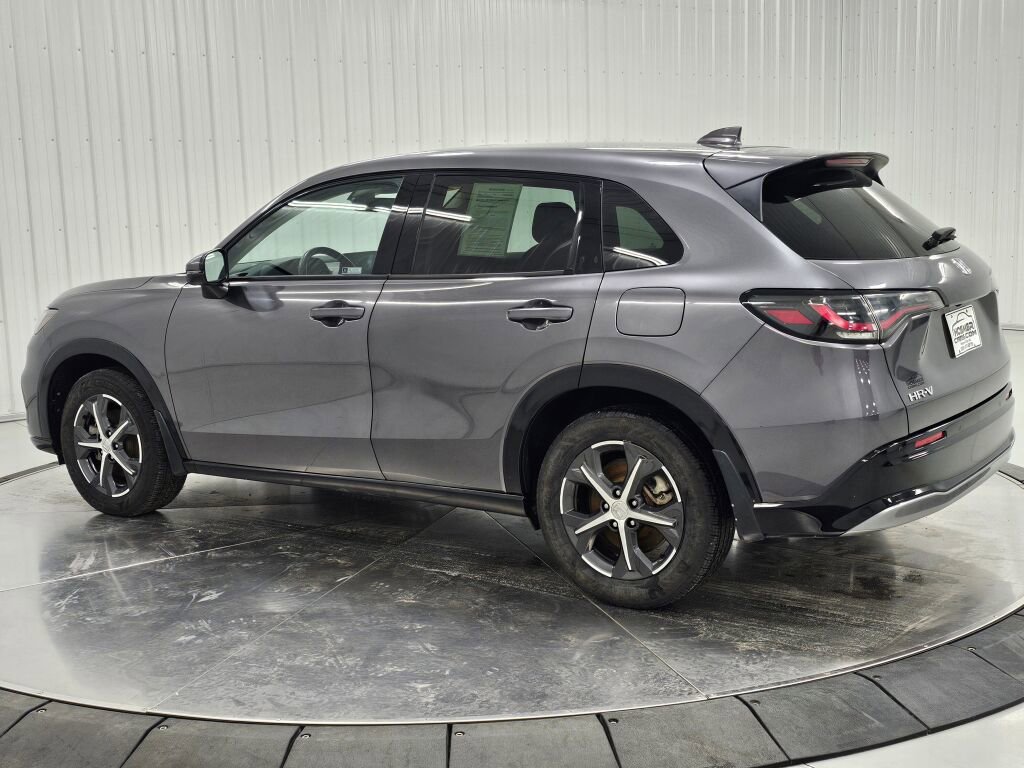 Used 2024 Honda HR-V EX-L image 3