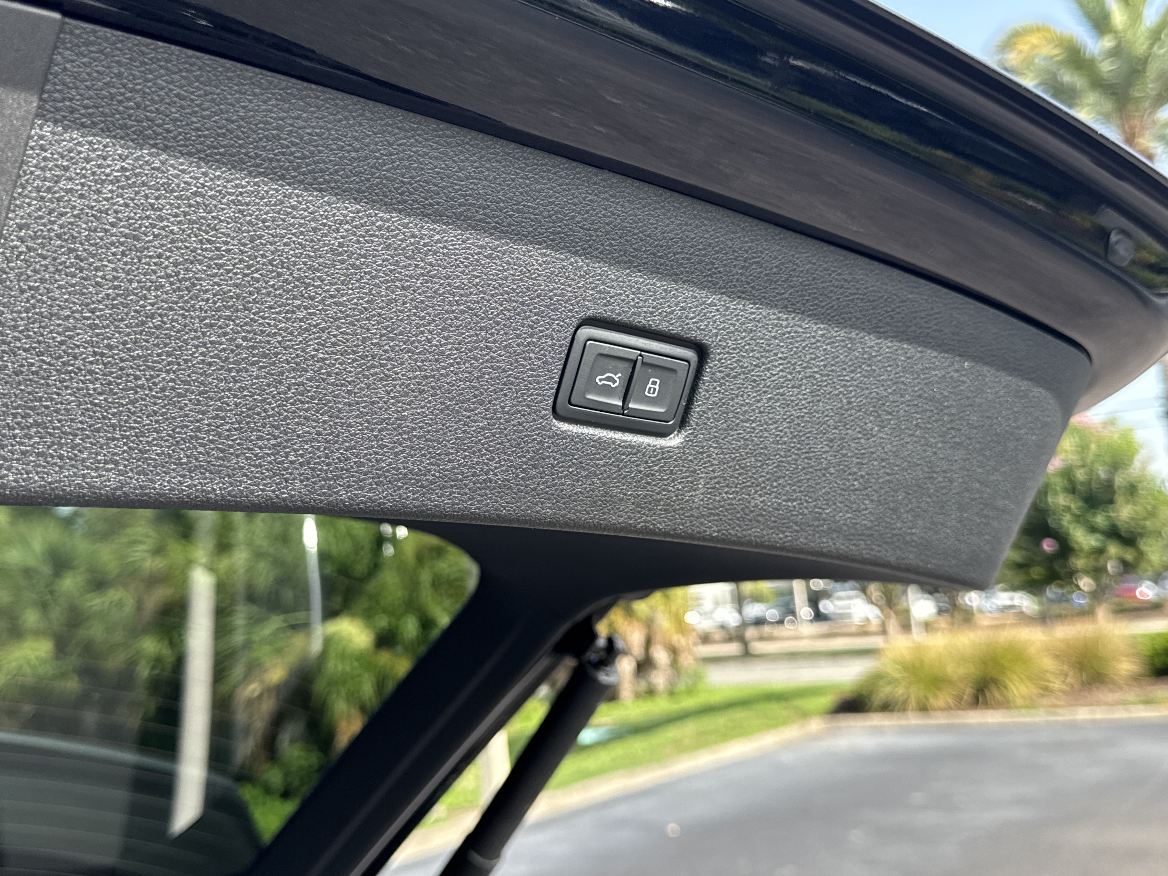 New 2026 Audi Q8 Premium AWD/4WD image 10