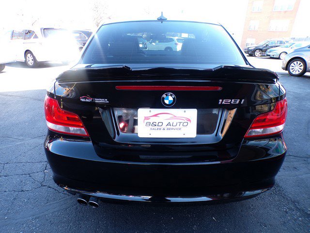 Used 2013 BMW 128i Coupe image 4