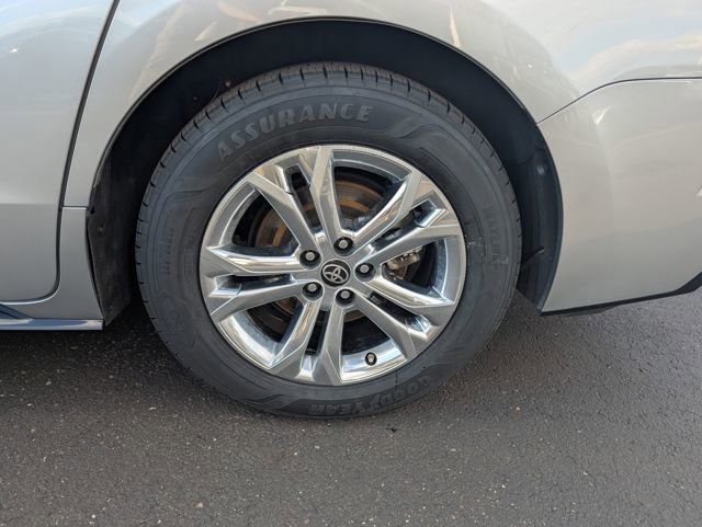 Used 2021 Toyota Sienna Platinum image 22