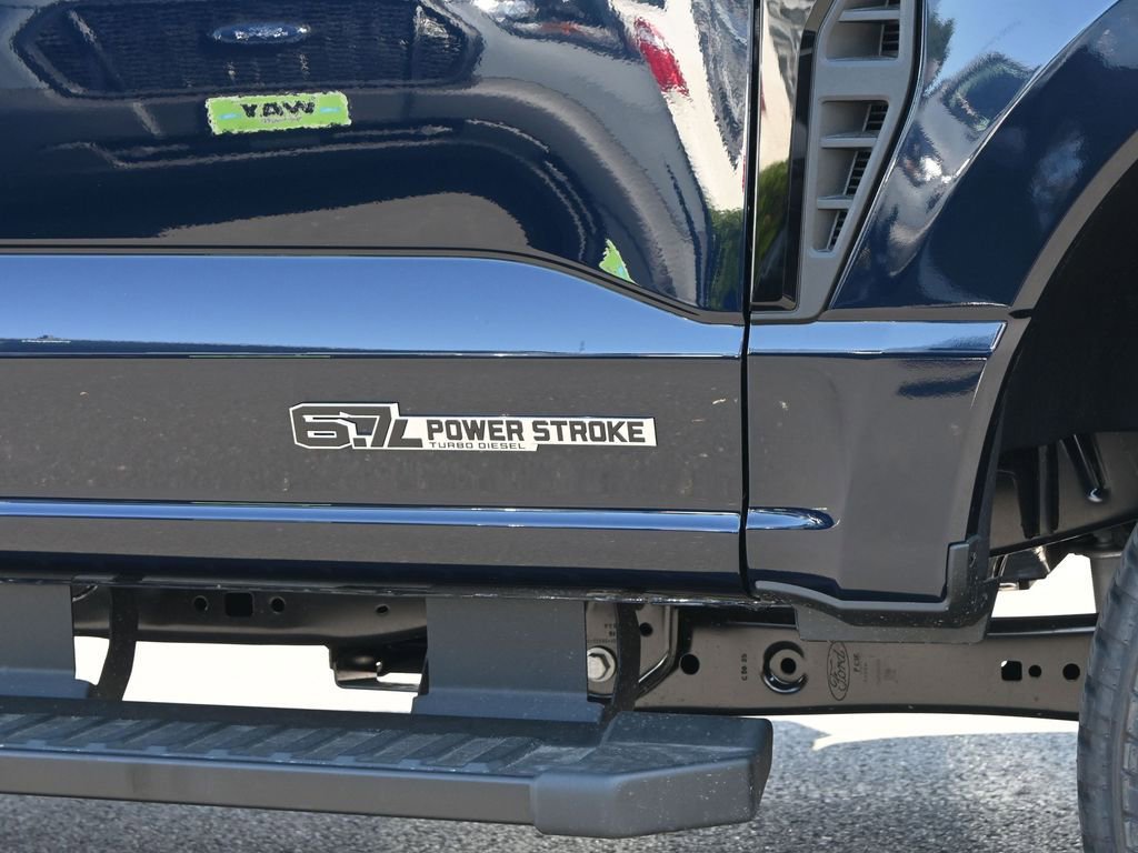 New 2025 Ford F350 Lariat w/ Lariat Ultimate Package image 14