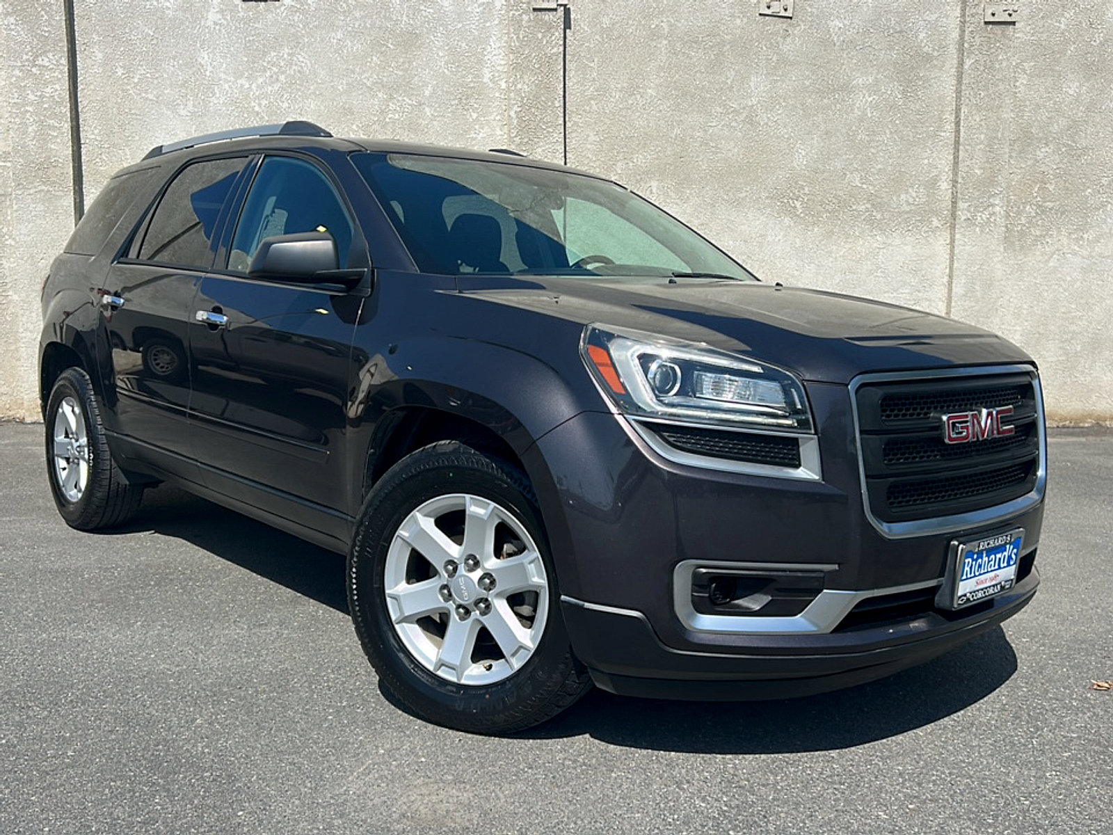 Used 2015 GMC Acadia SLE