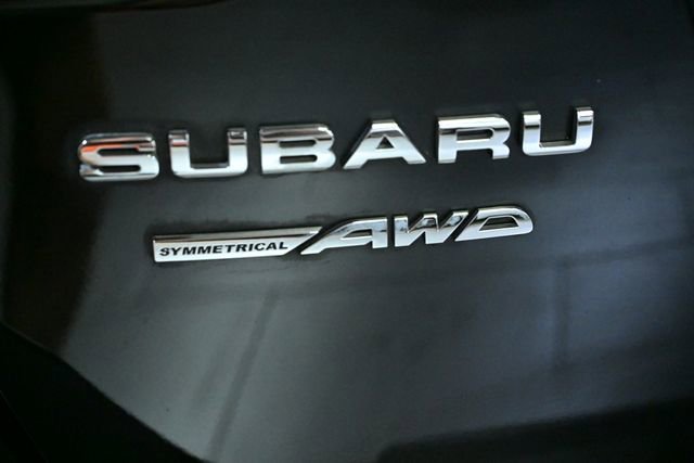 Used 2021 Subaru Outback Premium image 12