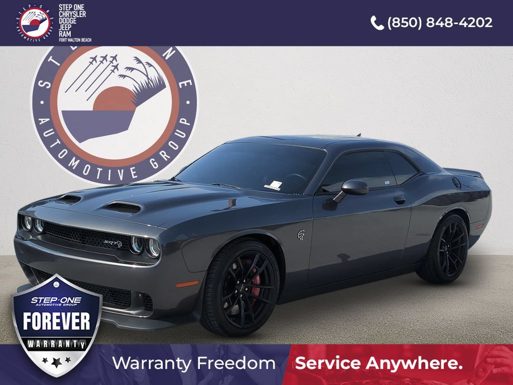 Used 2023 Dodge Challenger SRT Hellcat RWD image 2