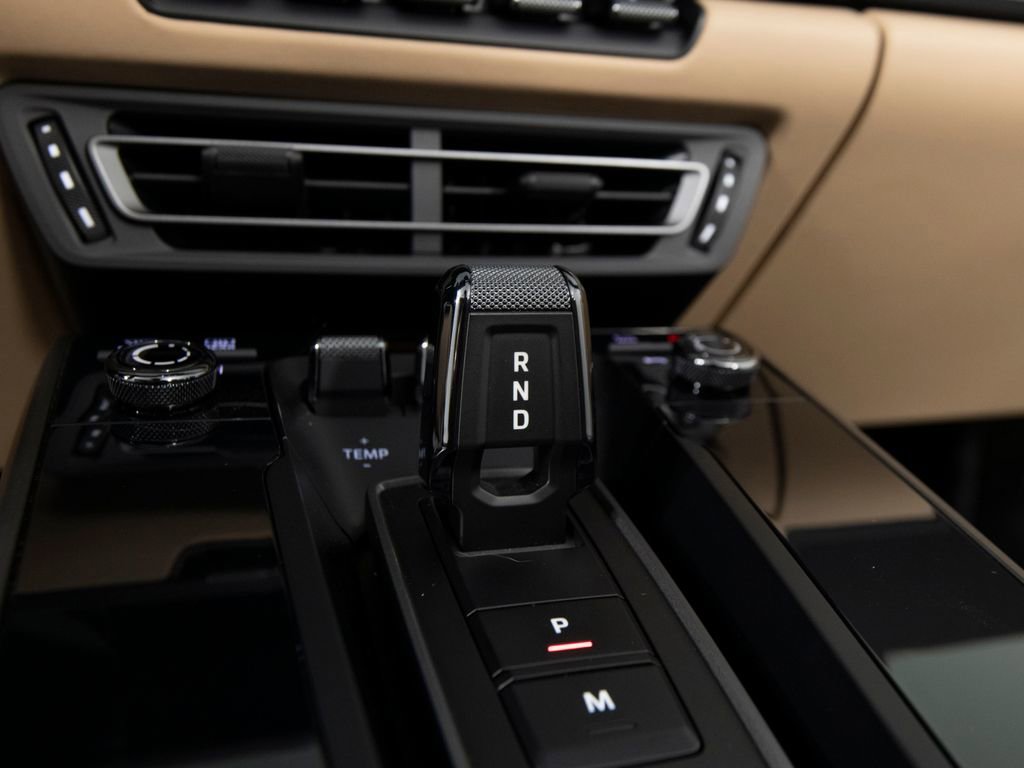 Certified 2022 Porsche 911 Carrera 4S image 33