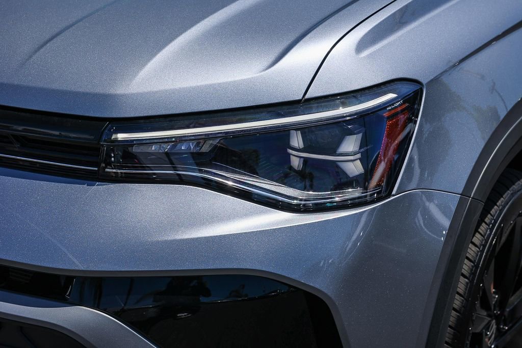 New 2025 Volkswagen Taos SE image 21