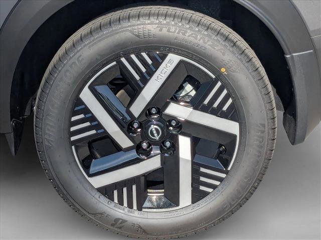 New 2026 Nissan Kicks SV w/ SV Premium Package image 9