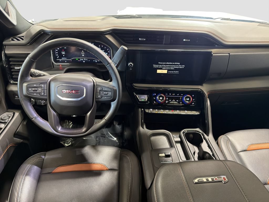 Used 2025 GMC Sierra 2500 AT4 AWD/4WD image 11