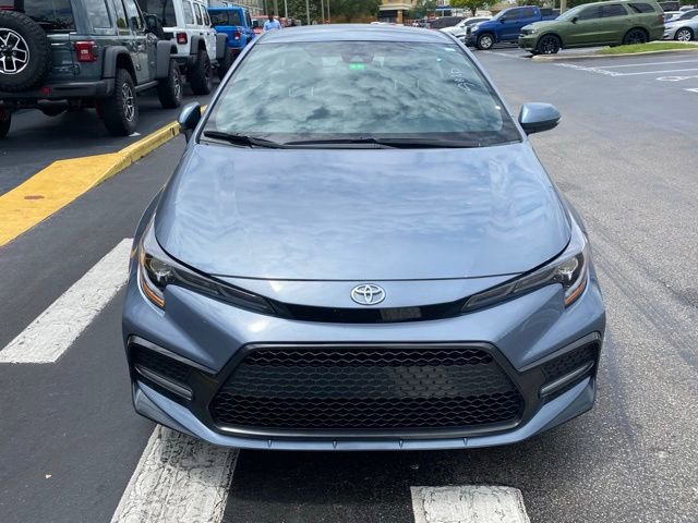 Used 2021 Toyota Corolla SE FWD image 3