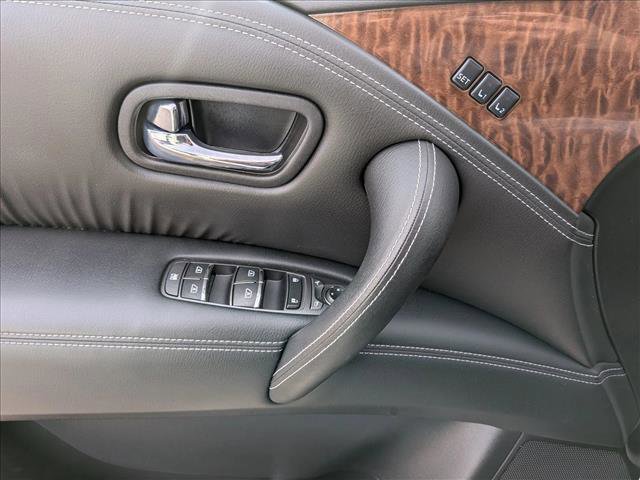 Used 2019 Nissan Armada Platinum image 15