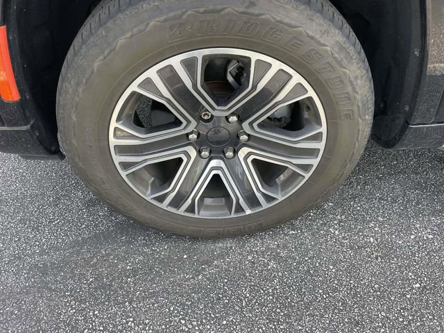 Used 2024 Jeep Wagoneer Series II w/ Flexible Seating Group image 4