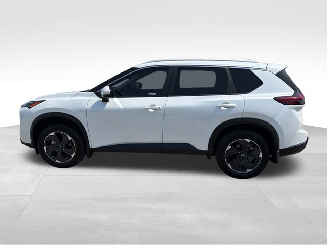 Used 2024 Nissan Rogue SV w/ SV Premium Package AWD/4WD image 4