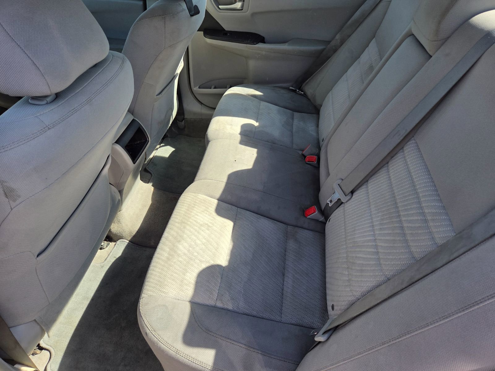 Used 2015 Toyota Camry XSE image 11