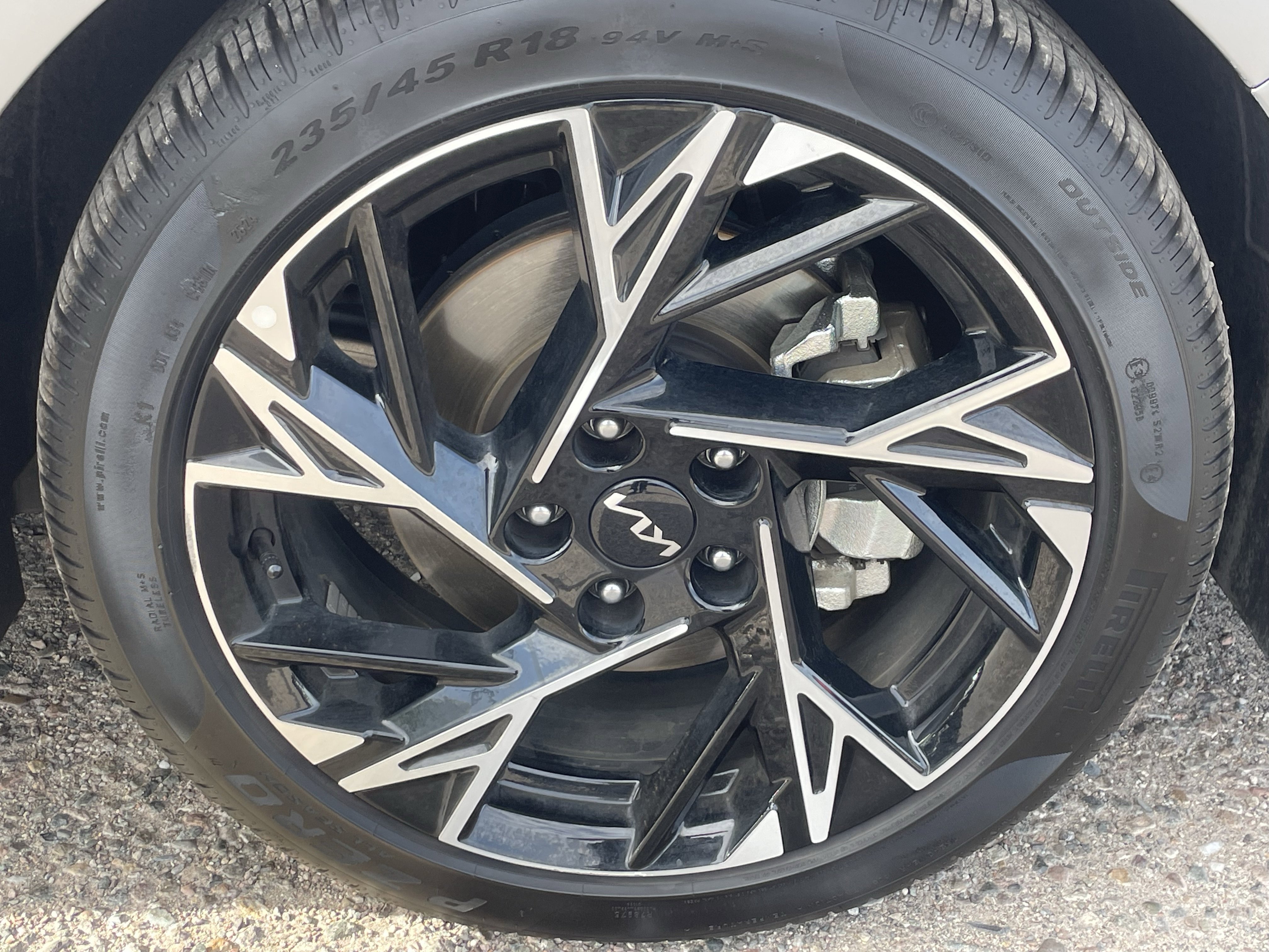 Used 2025 Kia K5 GT-Line w/ GT-Line Premium Package image 8