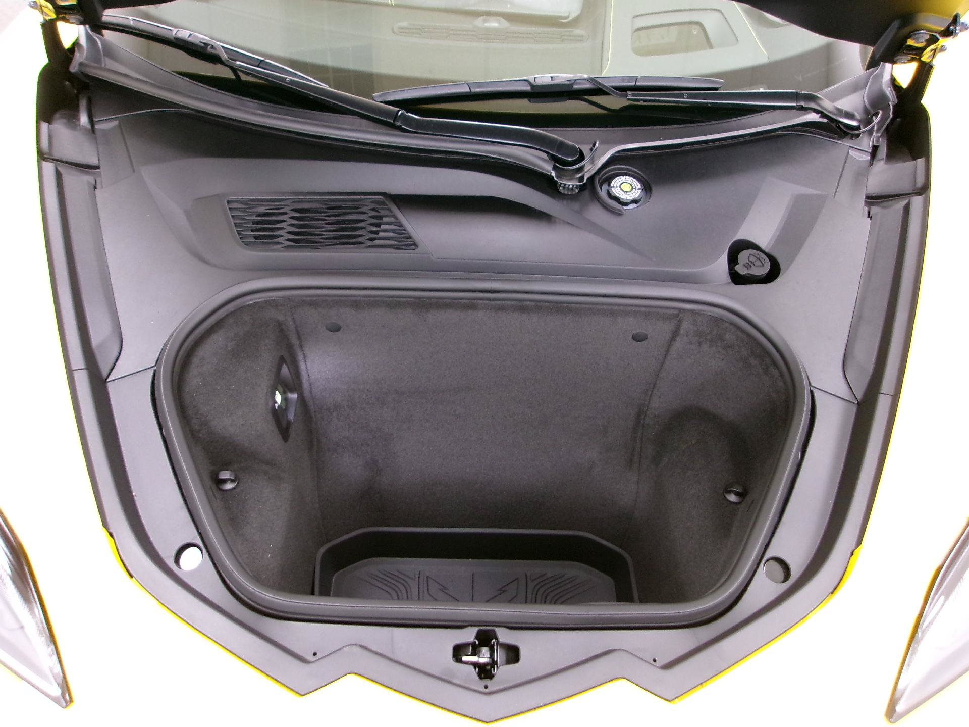 New 2027 Chevrolet Corvette Stingray Coupe w/ Z51 Performance Package RWD image 11