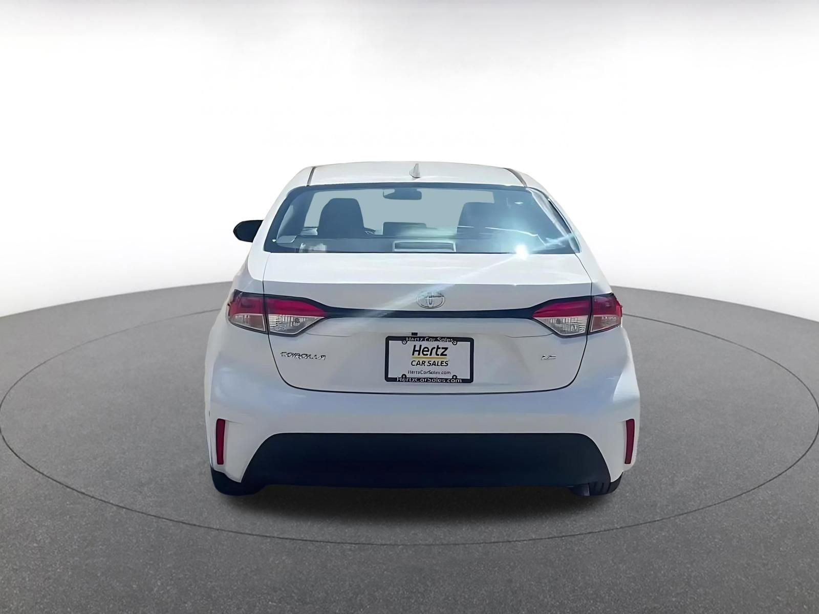 Used 2025 Toyota Corolla LE image 12