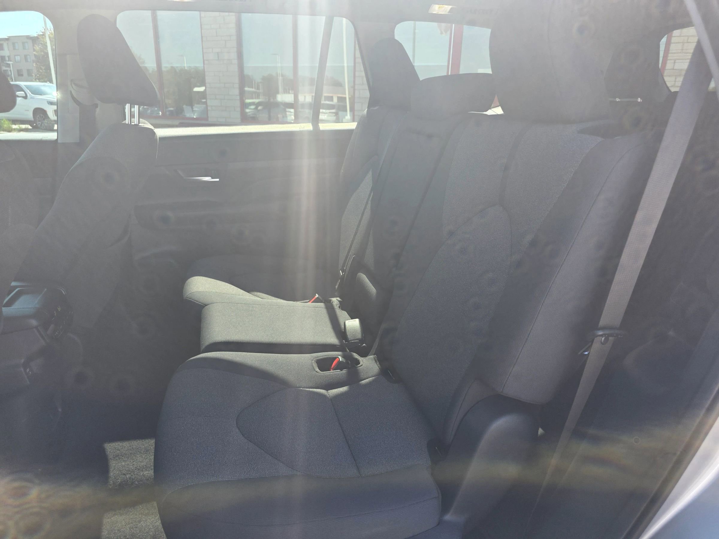 Used 2025 Toyota Grand Highlander AWD image 10