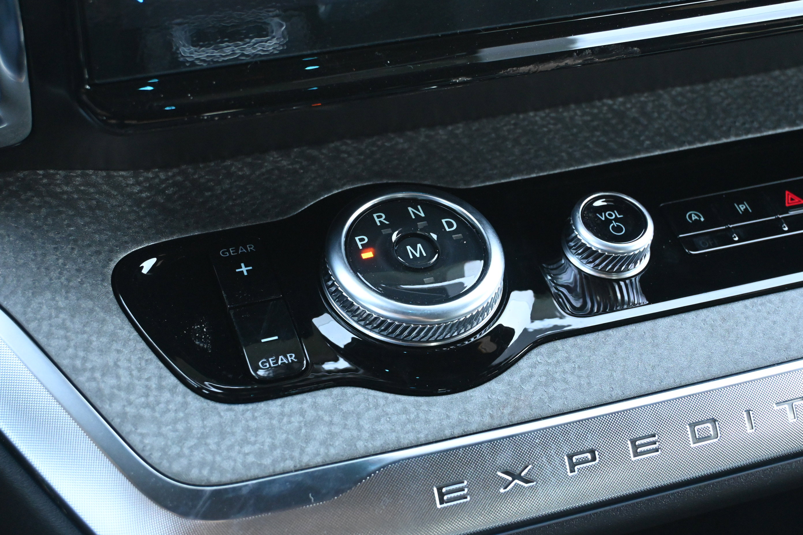 New 2026 Ford Expedition Tremor image 26