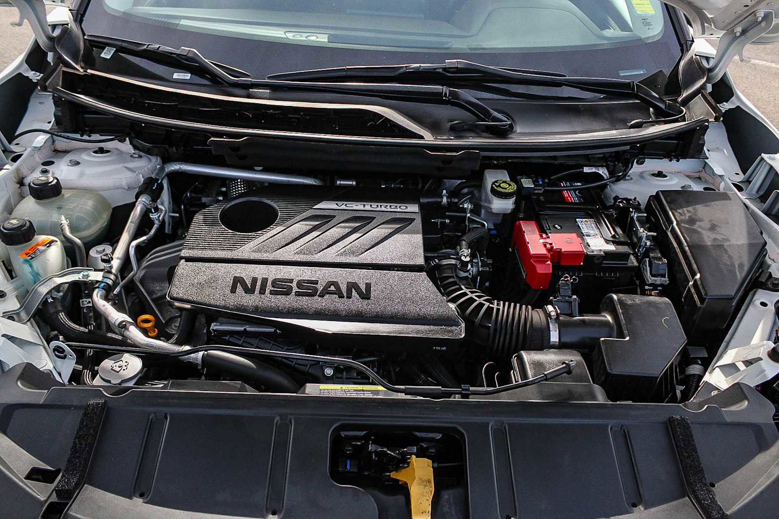 Used 2023 Nissan Rogue S image 26