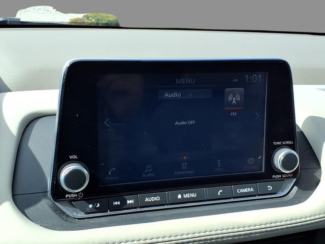 Used 2023 Nissan Rogue SV w/ SV Premium B Package image 26