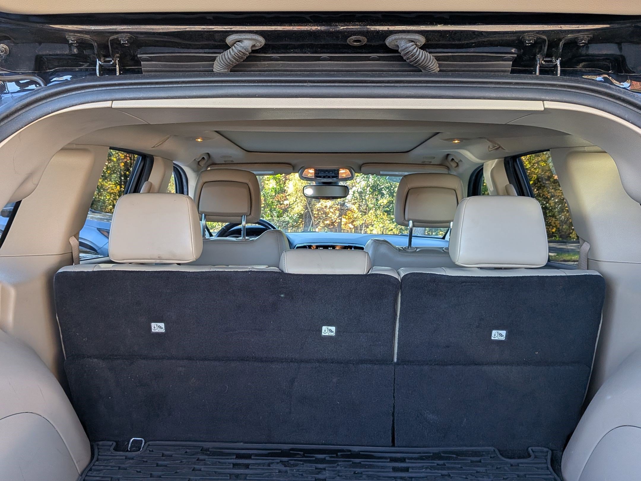 Used 2021 Jeep Grand Cherokee Limited w/ Sun & Sound Group image 32