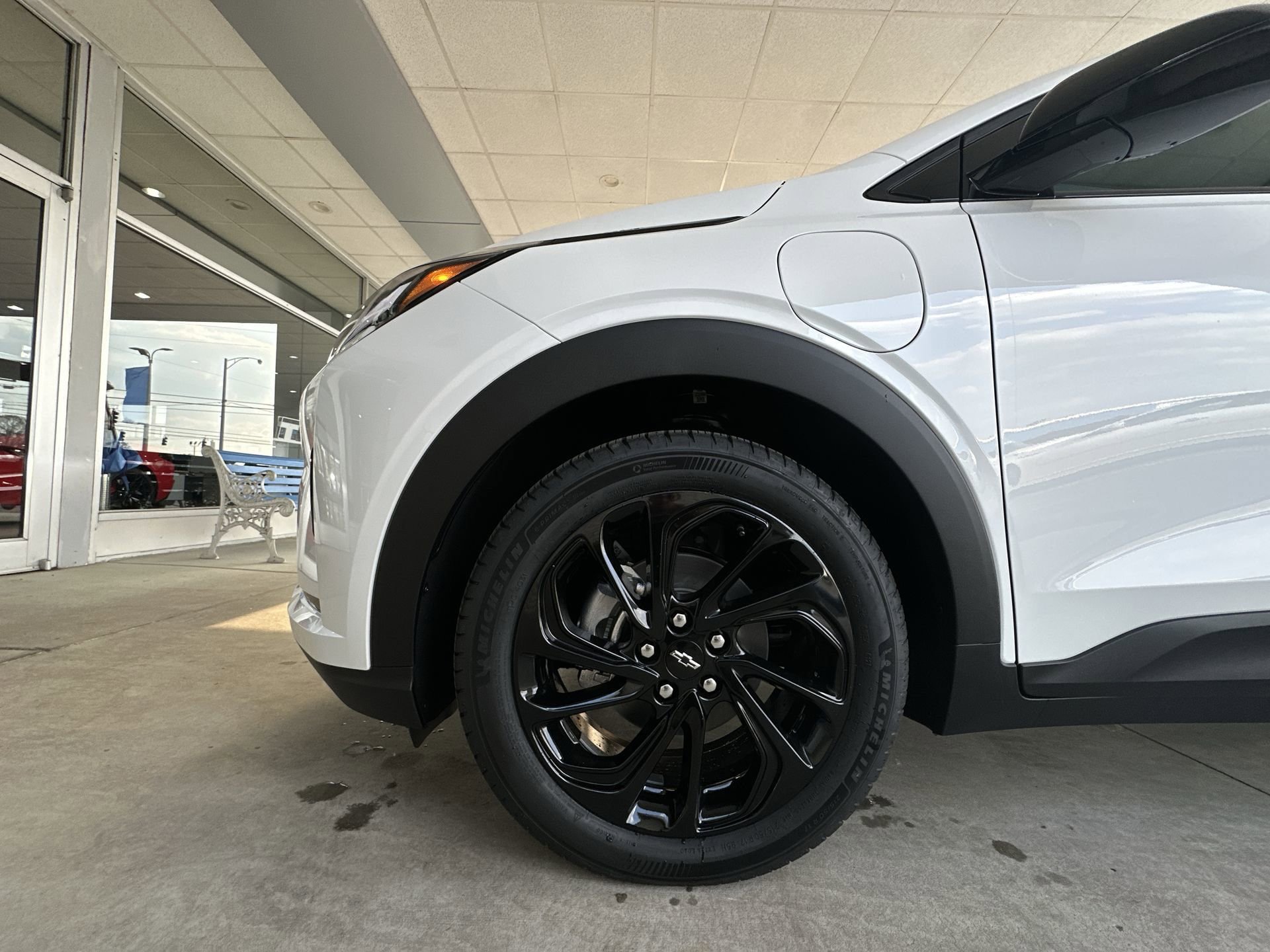 New 2027 Chevrolet Bolt RS FWD image 28
