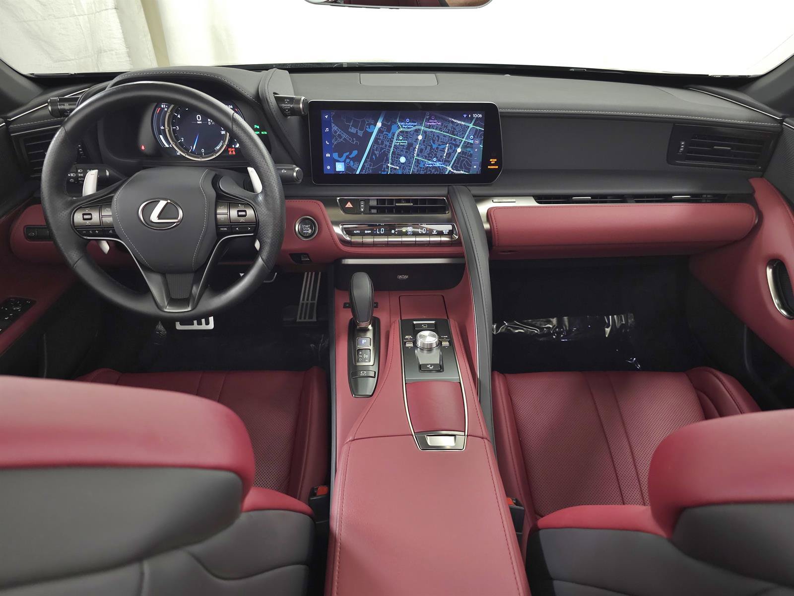 Used 2025 Lexus LC 500 Convertible w/ Bespoke Build Package RWD image 16