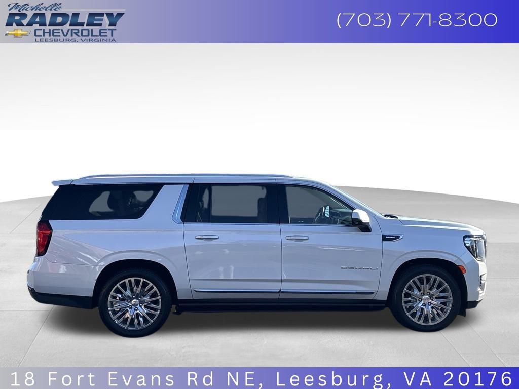 Used 2023 GMC Yukon XL Denali w/ Max Trailering Package image 7